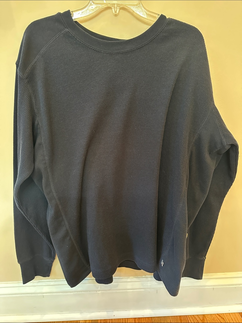 Alpine Design Men's Navy Thermal Long-Sleeve Sweater- Large